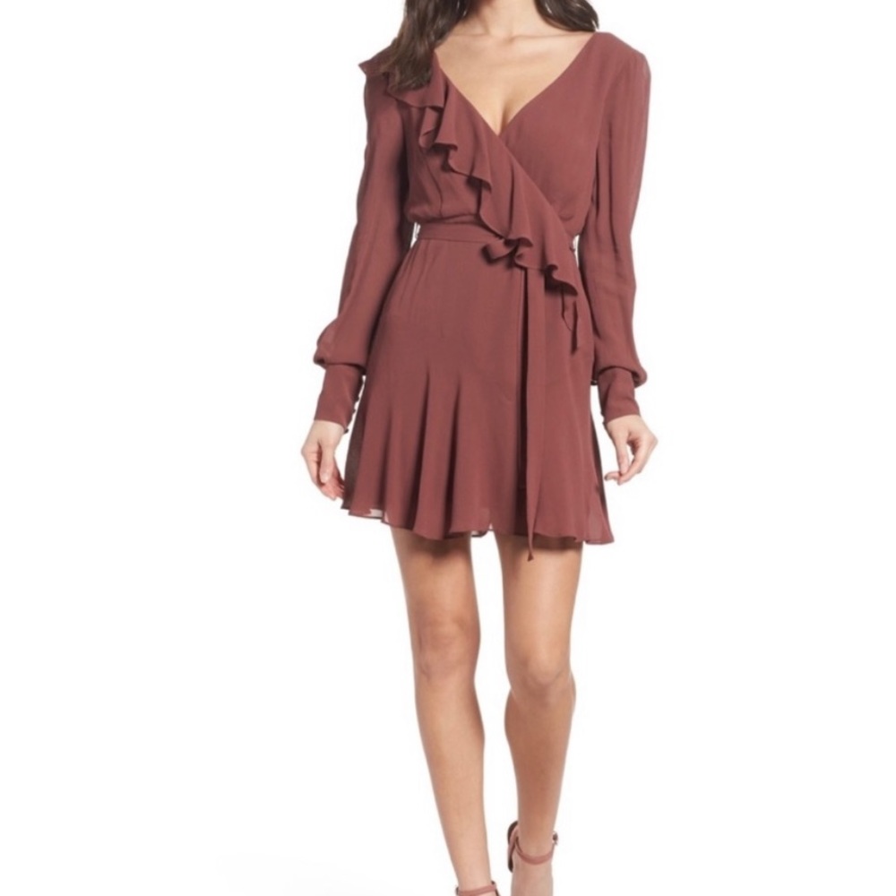 NWT Bardot Rosie dress in Clay